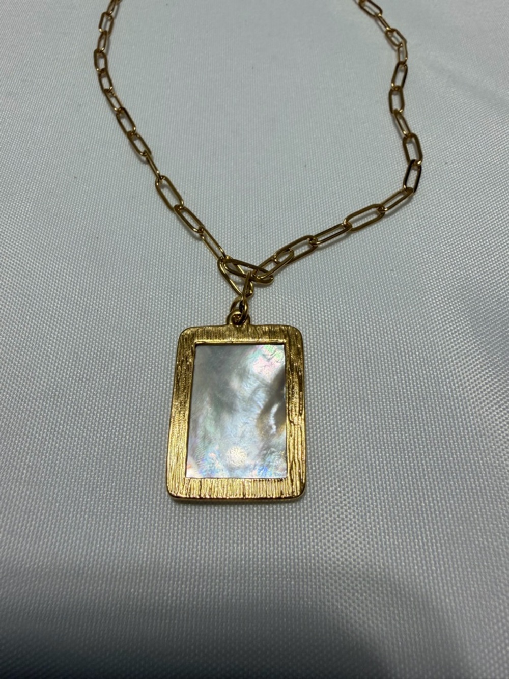 Gold Initial 'F' Mother-of-Pearl Pendant Necklace - Picture 3 of 4